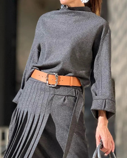Gracefully Styled Garment for Any Occasion