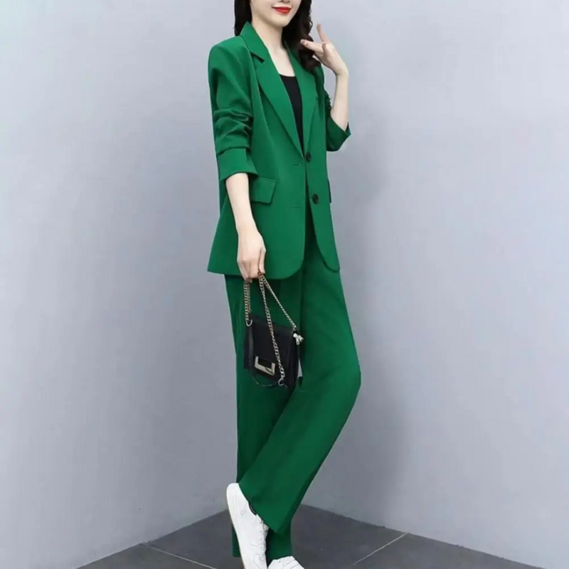 Sophisticated Garment with a Clean Classic Look