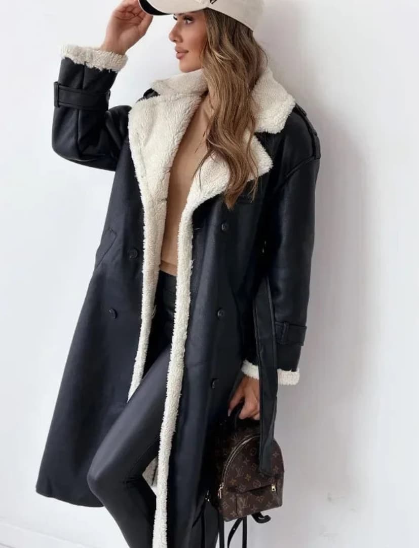 Classic Vintage Garment with a Flattering Fit