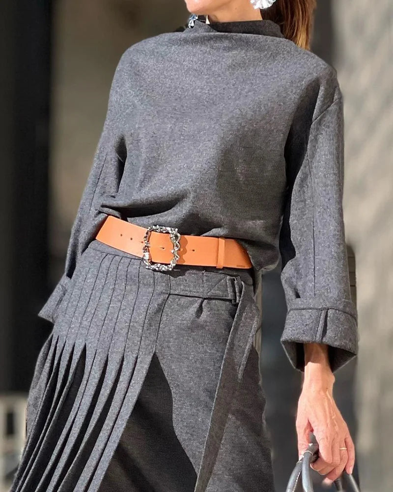 Gracefully Styled Garment for Any Occasion