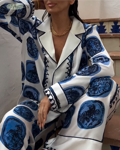 Sophisticated Garment with a Clean Classic Look