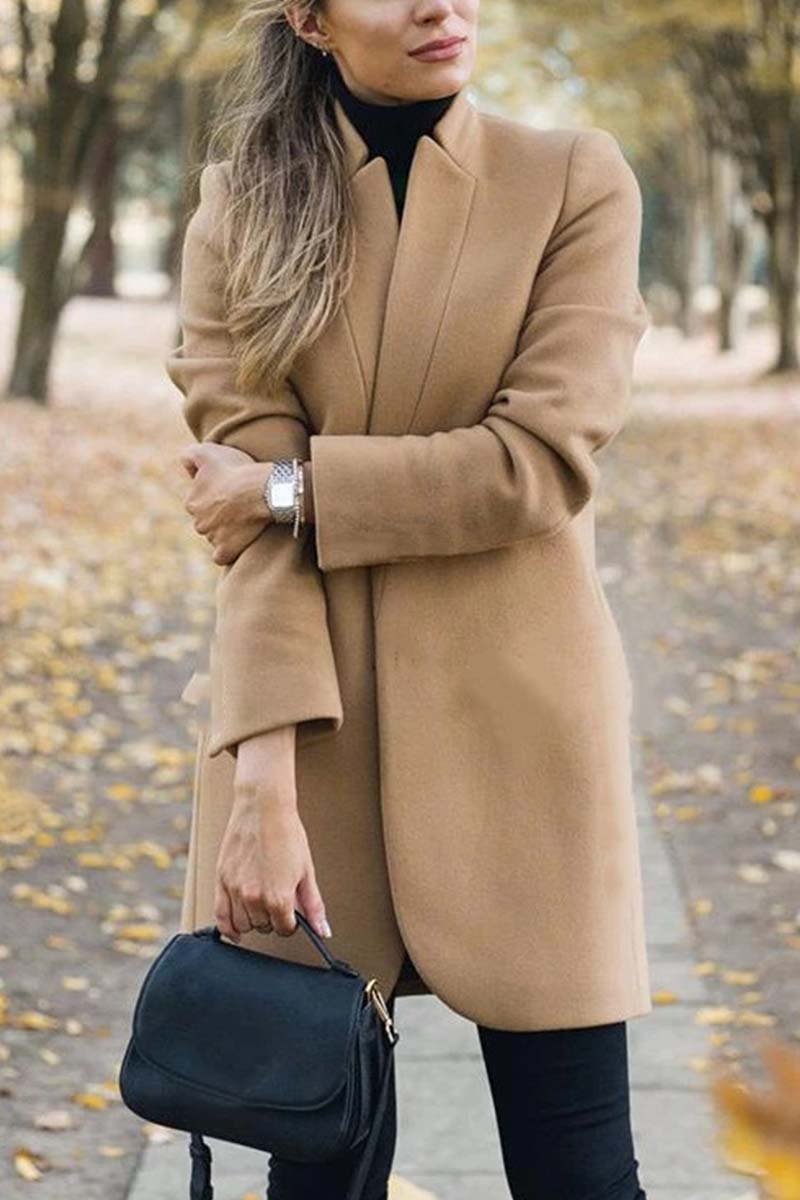 Sophisticated Coat with a Clean Classic Look