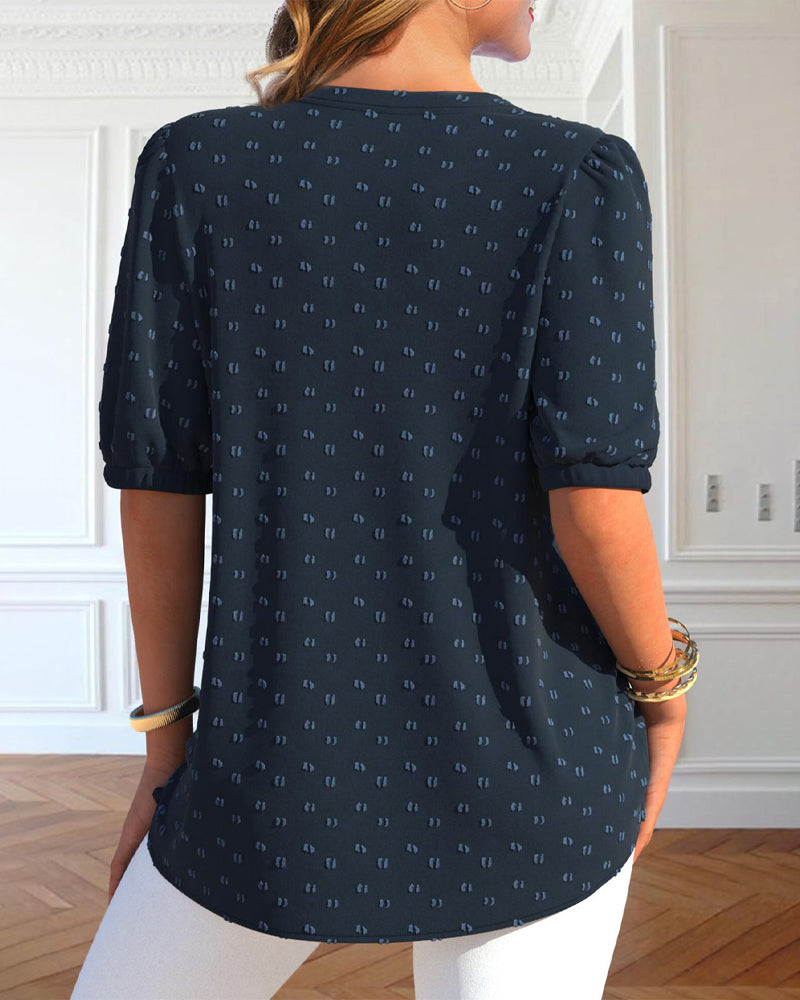 Beautifully Crafted Blouse in a Classic Style