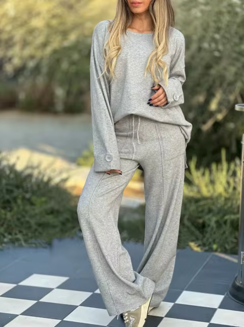 A Vintage Style Pants with Delicate Timeless Details