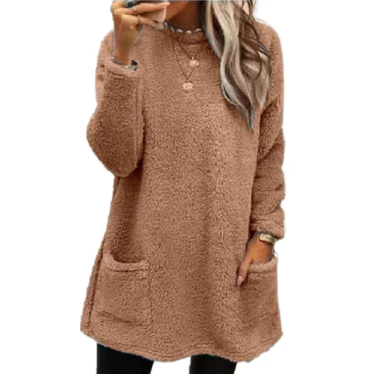 Effortlessly Elegant Sweater with a Timeless Design