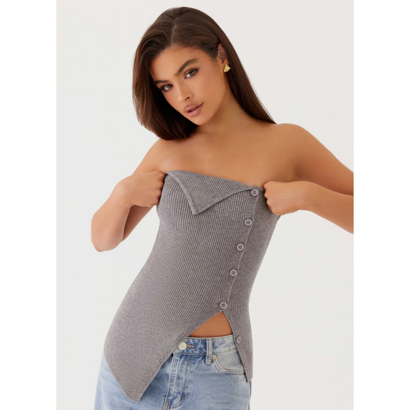 Classic Vintage & Enduringly Stylish Top