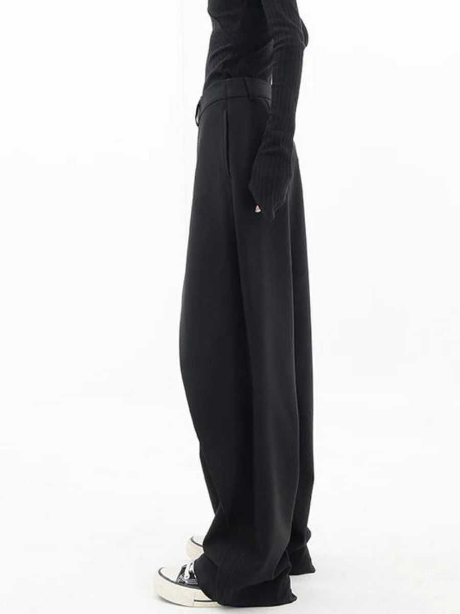 Gracefully Styled Trousers for Any Occasion