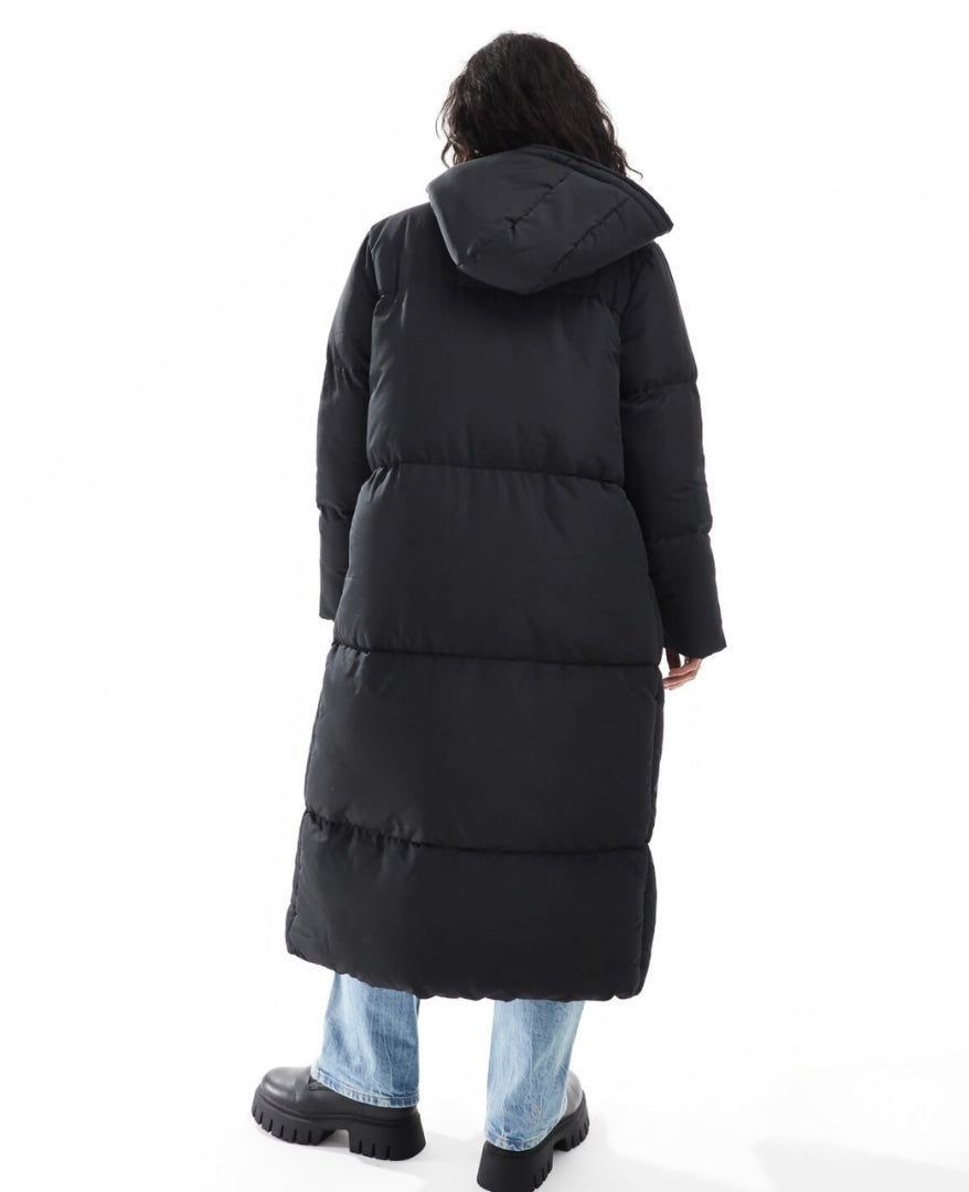 A Vintage Style Coat with Delicate Timeless Details