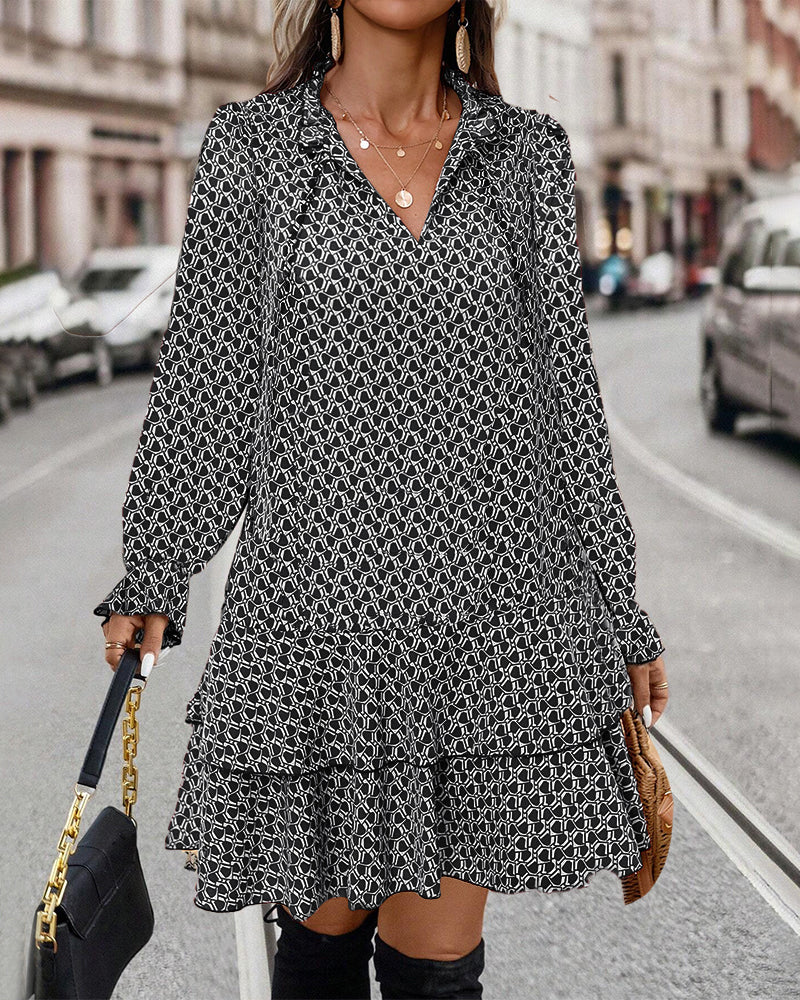 Classic Vintage Dress with a Flattering Fit