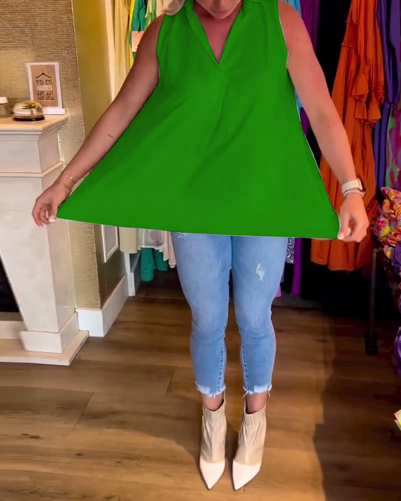 Classic Vintage Blouse with a Flattering Fit