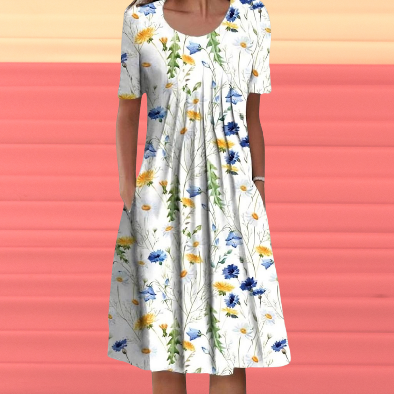 Well Tailored Dress with a Graceful Silhouette