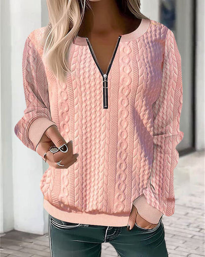 Effortlessly Elegant Sweater with a Timeless Design