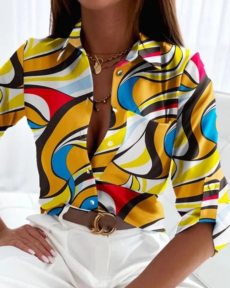 Sophisticated Blouse with a Clean Classic Look