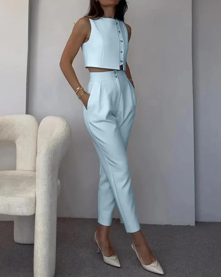 Classic Vintage Garment with a Flattering Fit