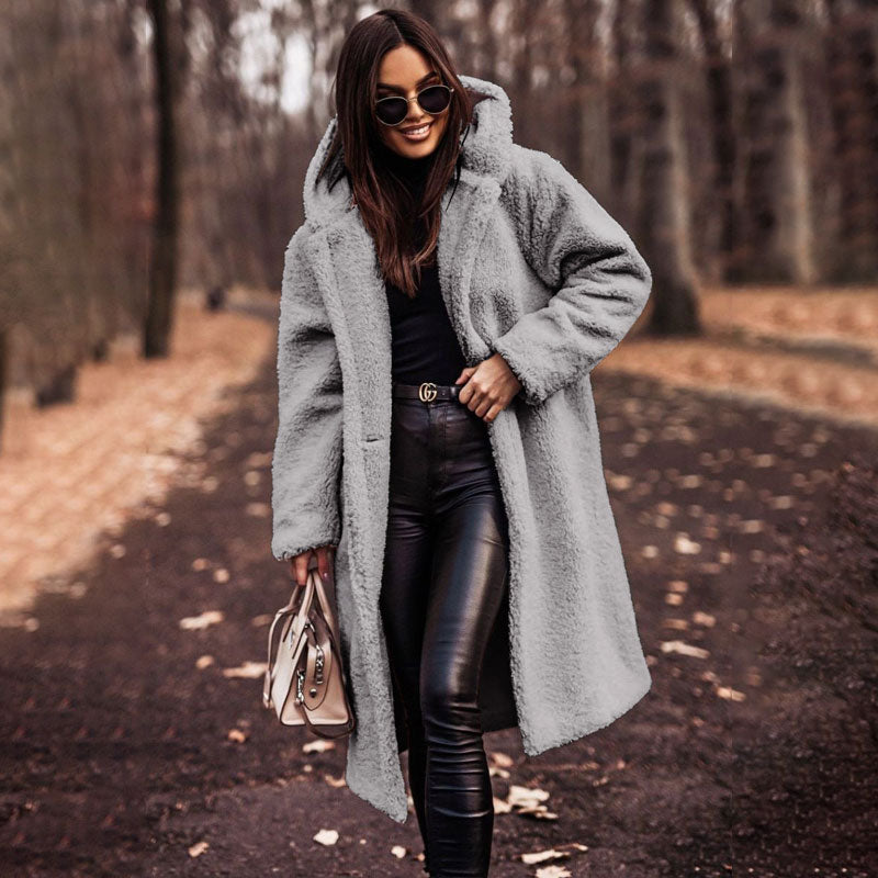 Classic Vintage & Enduringly Stylish Coat