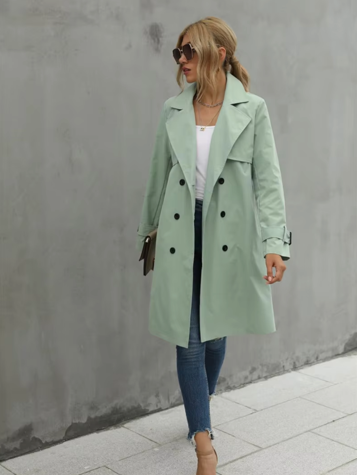 Classic Vintage & Enduringly Stylish Coat