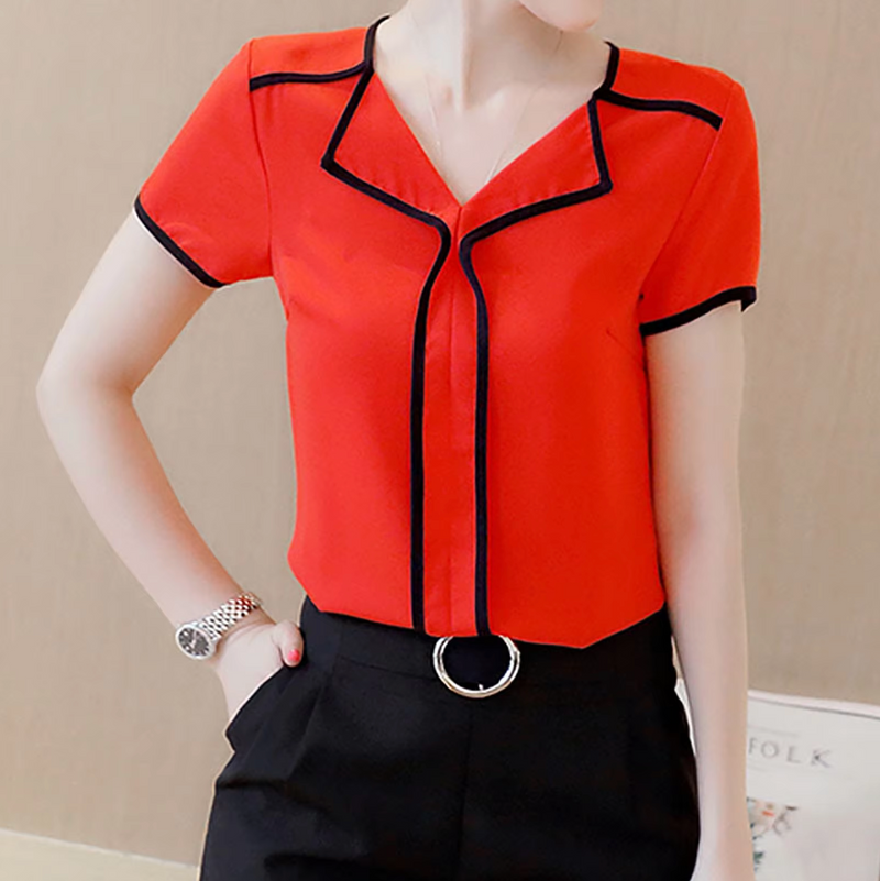 Polished Blouse with an Effortless Classic Look