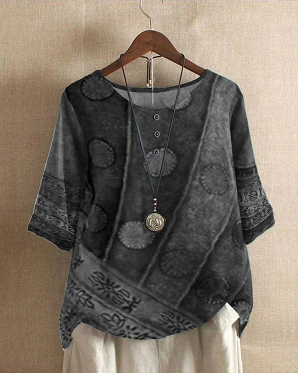 Effortlessly Elegant Shirt with a Timeless Design