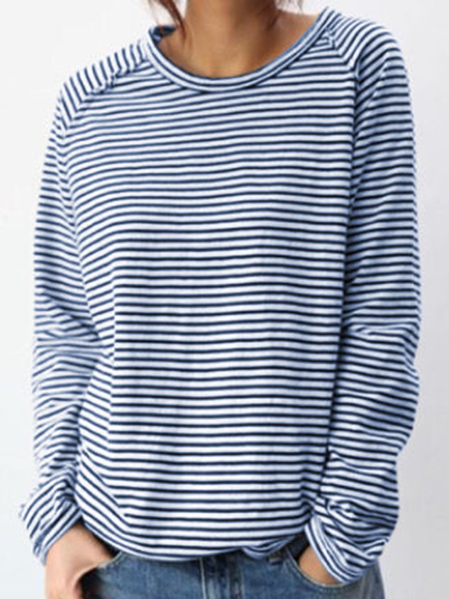 Beautifully Finished Sweater in a Timeless Design