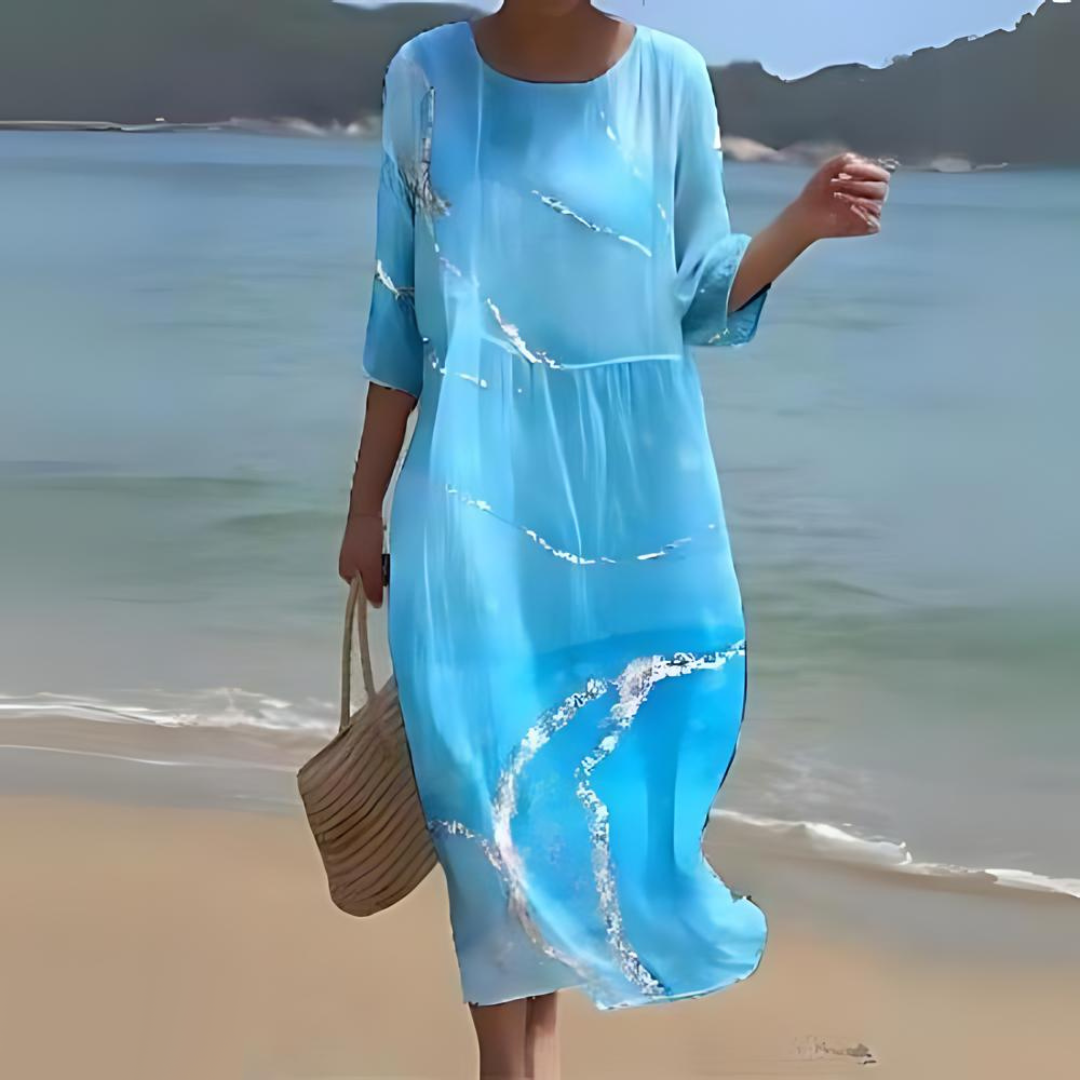 Beautifully Finished Dress in a Timeless Design