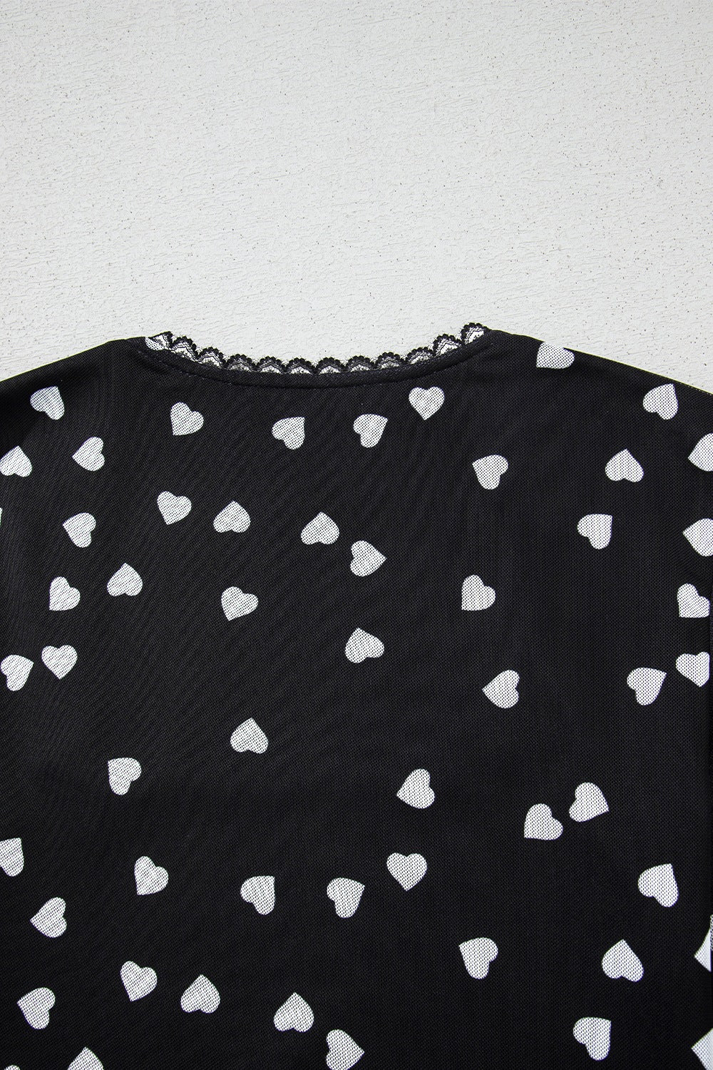 Effortlessly Elegant Garment with a Timeless Design
