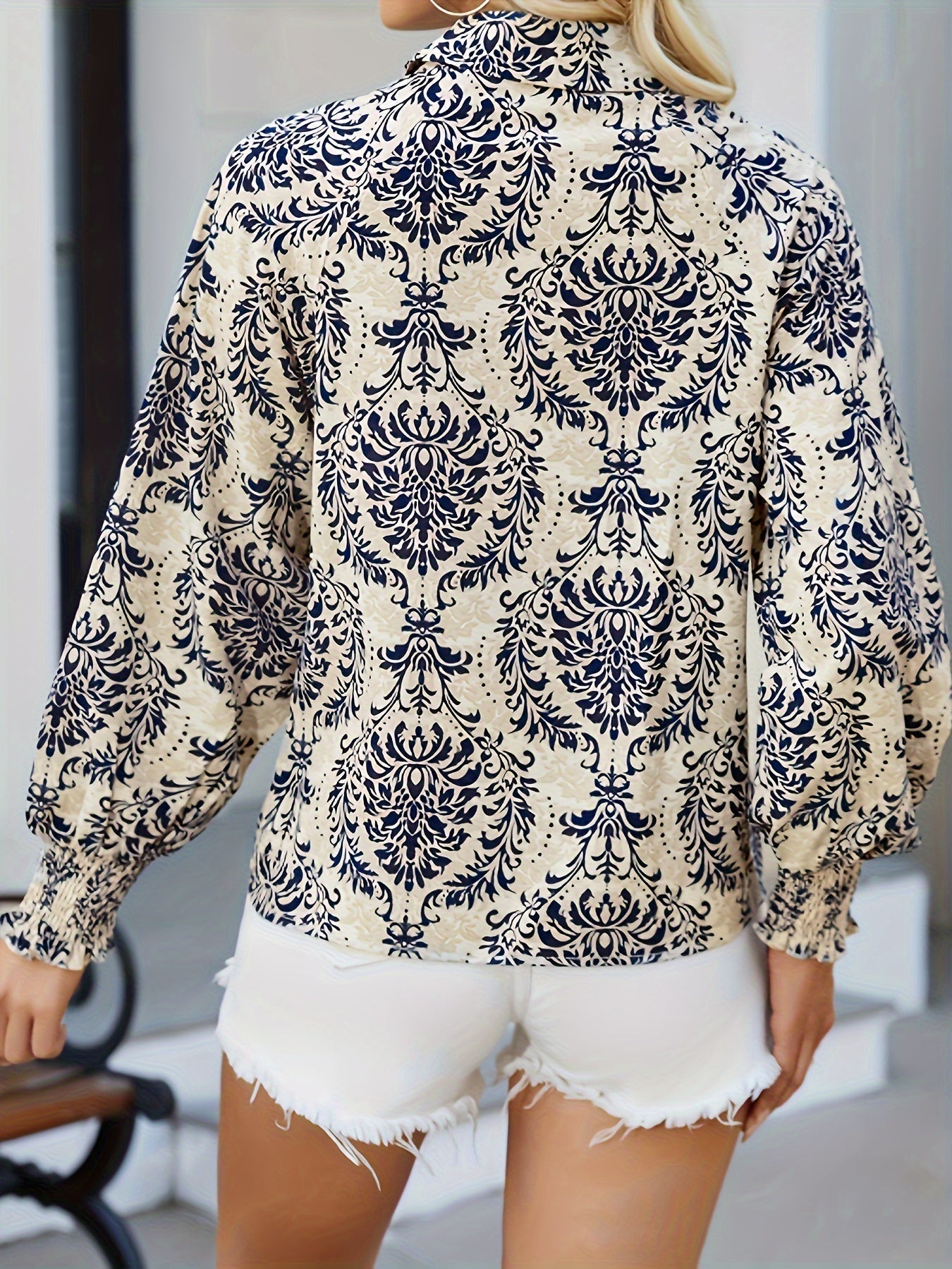 Elegantly Styled Blouse for Everyday Wear