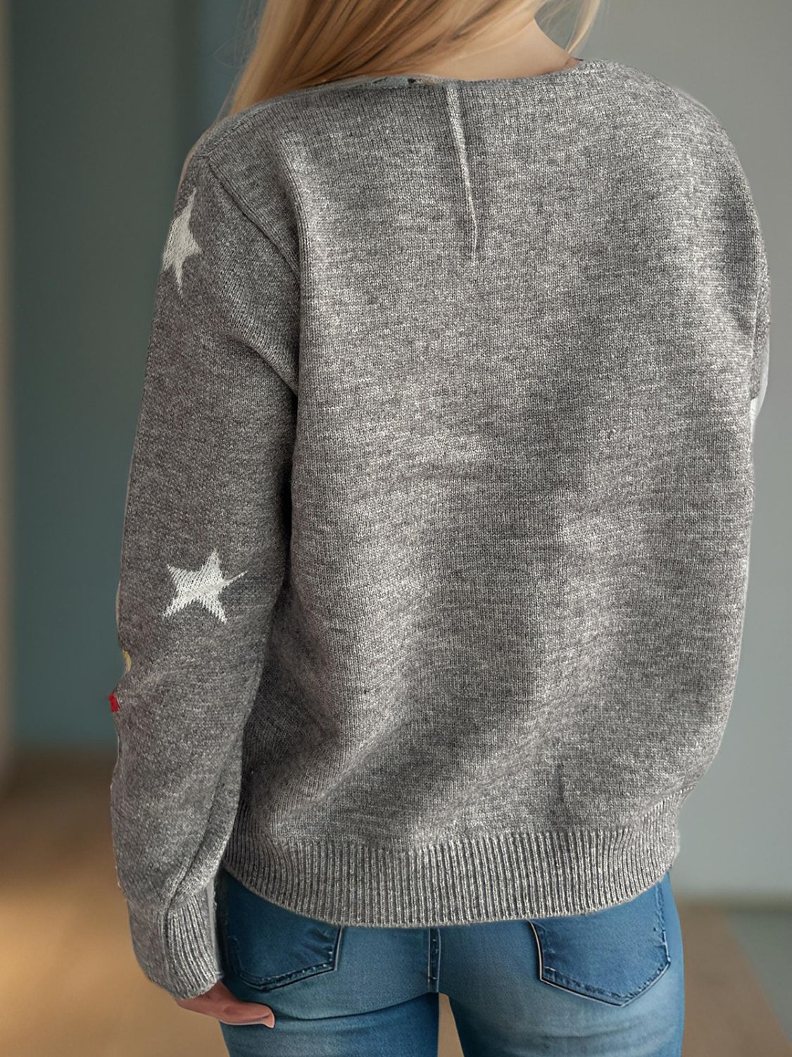 Beautifully Crafted Cardigan in a Classic Style