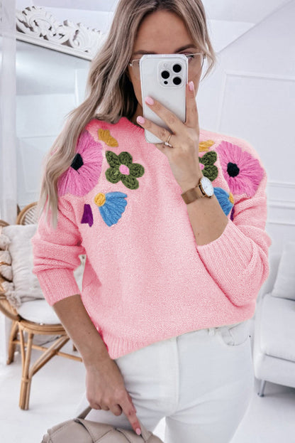 Well Tailored Sweater with a Graceful Silhouette