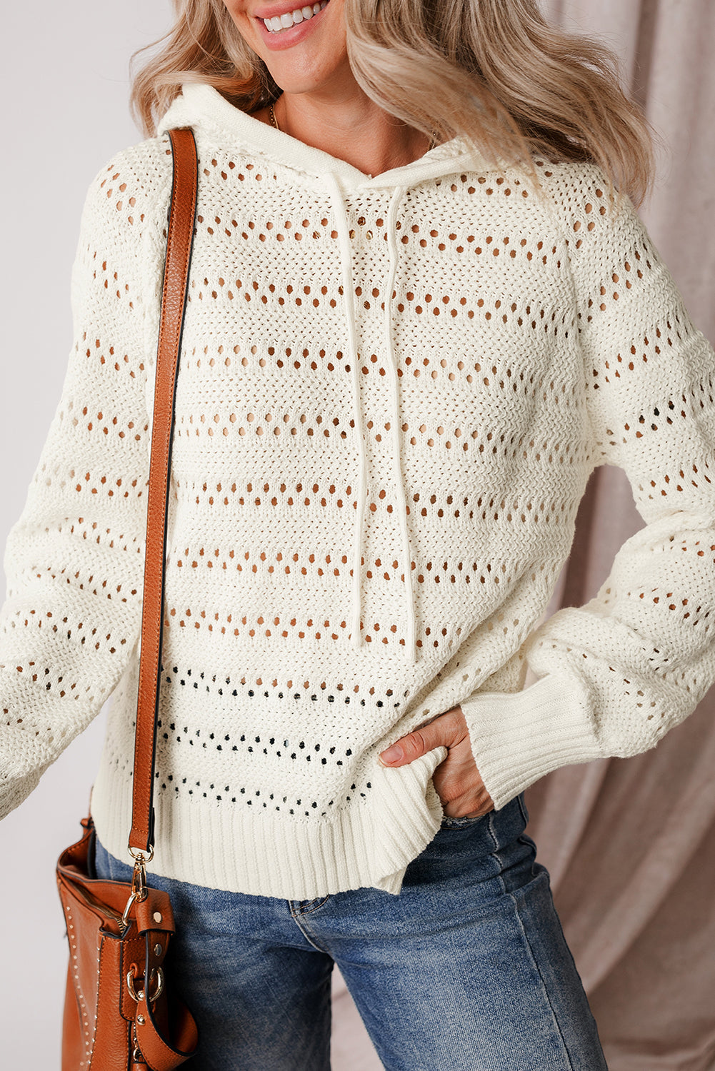 Effortlessly Elegant Sweater with a Timeless Design
