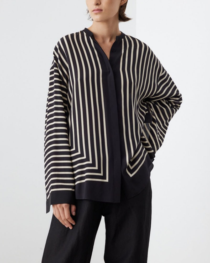 Classic Vintage Blouse with a Flattering Fit