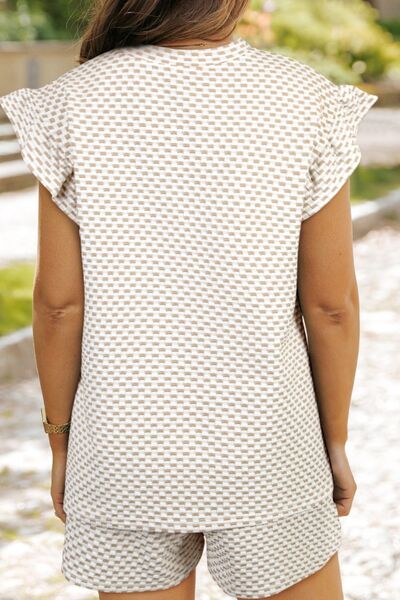 Classic Vintage Top with a Flattering Fit