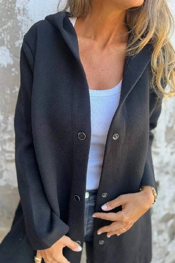 Classic Vintage & Enduringly Stylish Coat