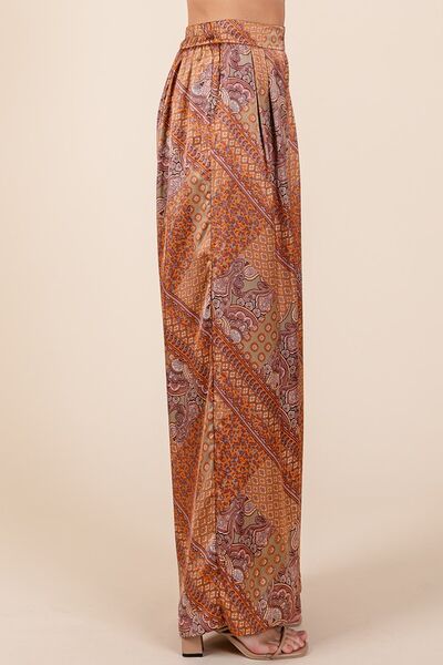 Well Tailored Trousers with a Graceful Silhouette