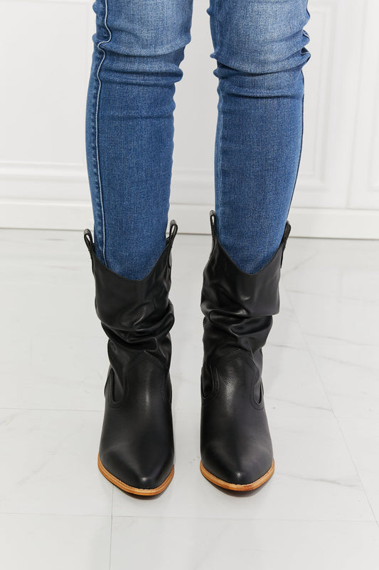Graceful Orthopedic Boots for Modern Look