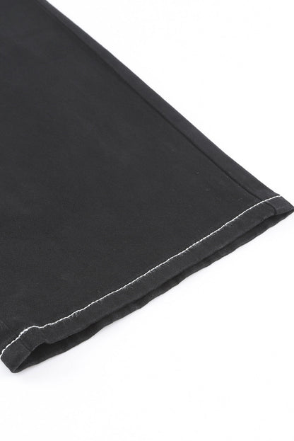 Effortlessly Elegant Pants with a Timeless Design