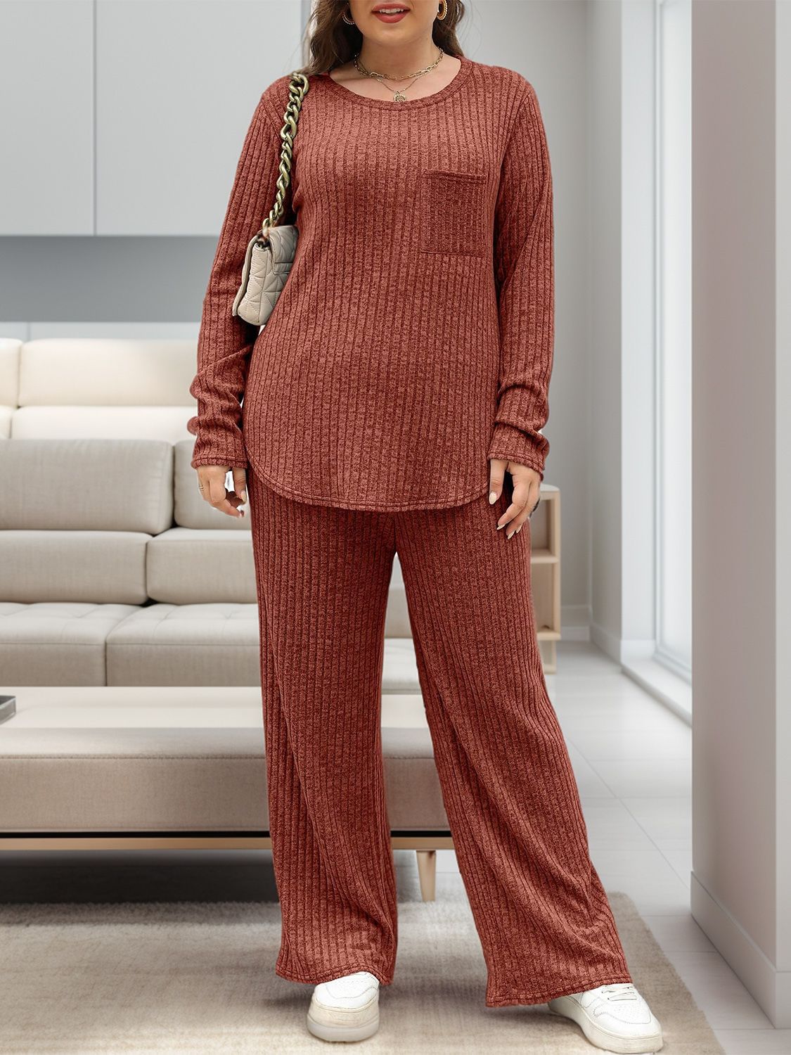 Polished Trousers with an Effortless Classic Look