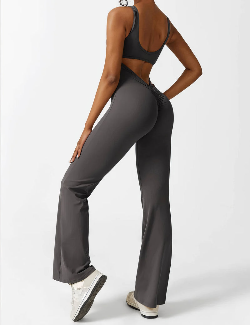 Well Tailored Garment with a Graceful Silhouette