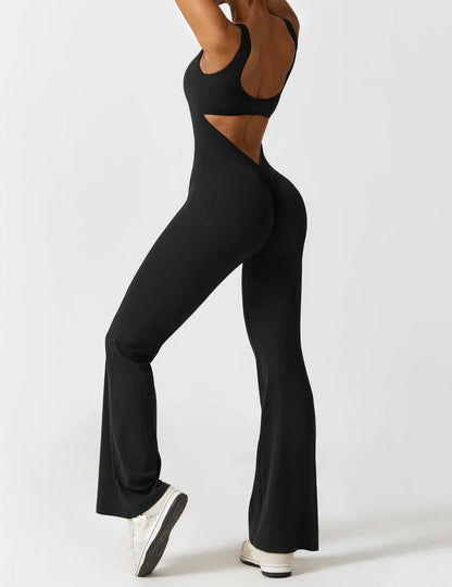 Well Tailored Garment with a Graceful Silhouette