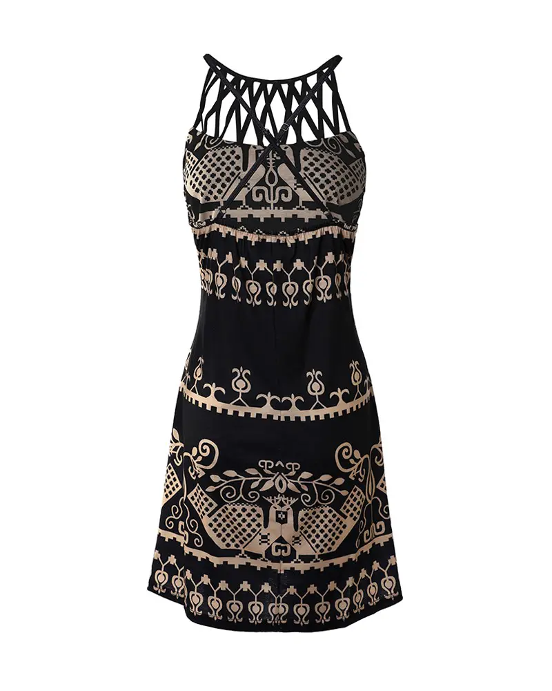 Effortlessly Elegant Dress with a Timeless Design
