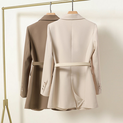 Effortlessly Elegant Garment with a Timeless Design