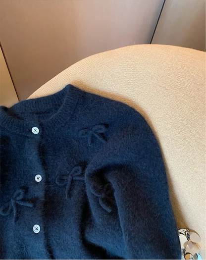 Elegantly Styled Cardigan for Everyday Wear