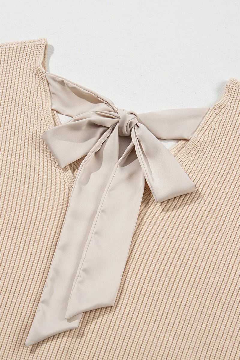 Well Tailored Sweater with a Graceful Silhouette