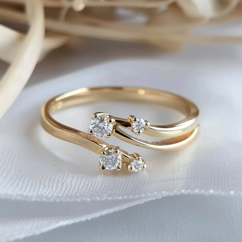 Upea Kulta Sormus päivittäiseen käyttöön