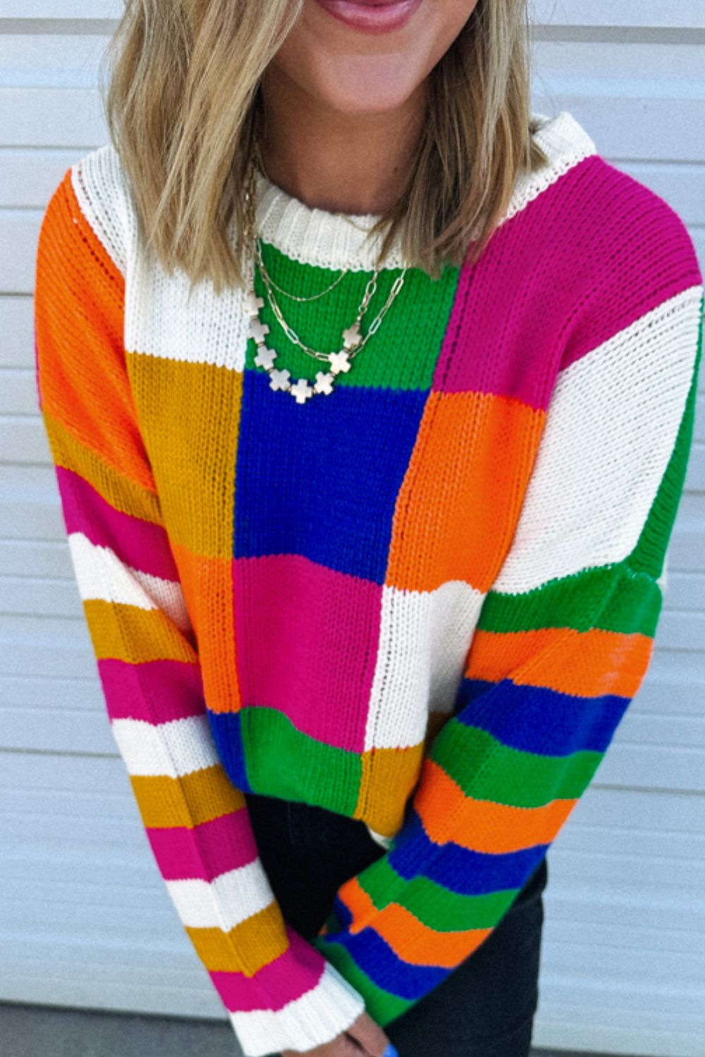 Well Tailored Sweater with a Graceful Silhouette