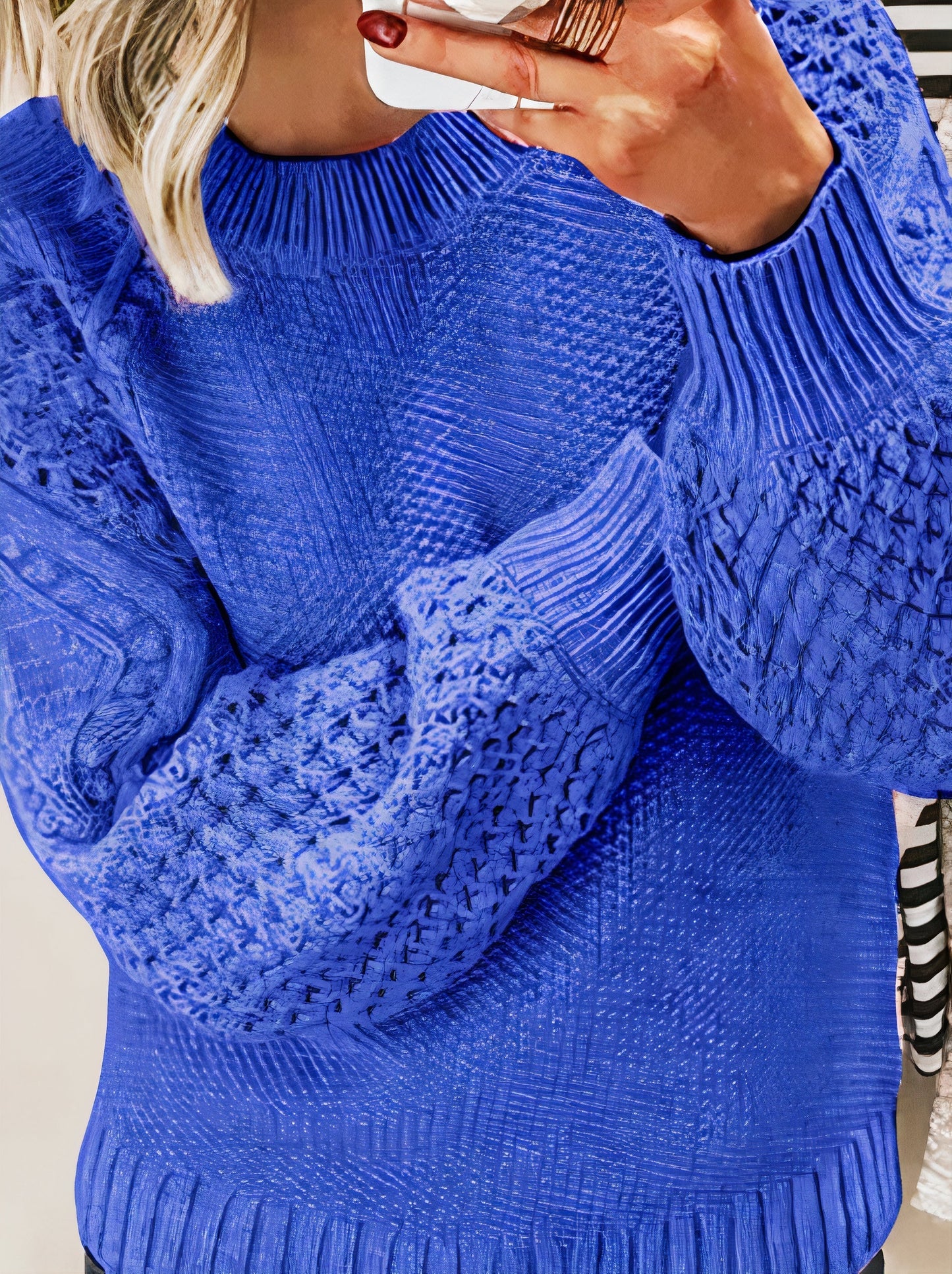 Kauniisti valmistettu Villapaita