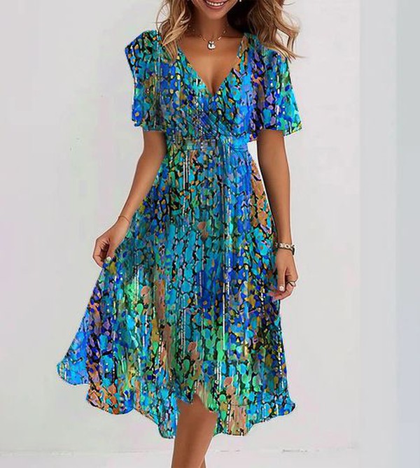 Polished Dress with an Effortless Classic Look