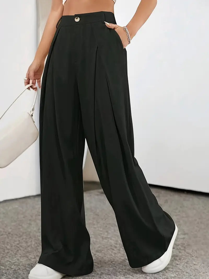 A Vintage Style Trousers with Delicate Timeless Details