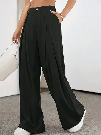 A Vintage Style Trousers with Delicate Timeless Details