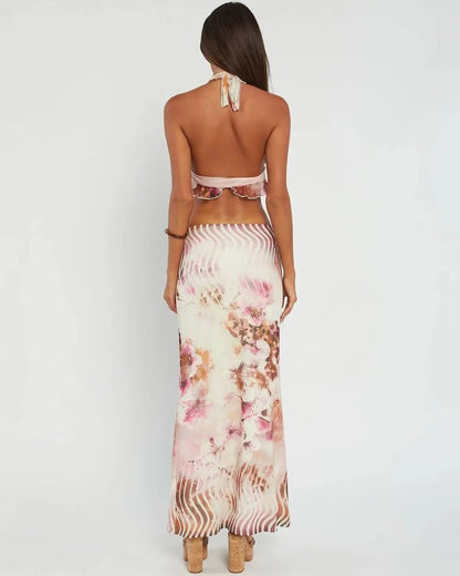 Gracefully Styled Garment for Any Occasion