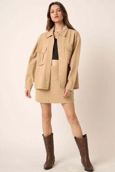 Gracefully Styled Garment for Any Occasion
